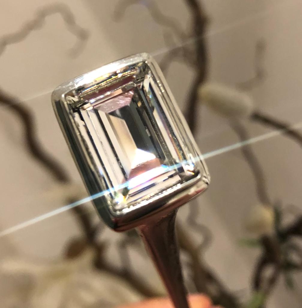 Crystal image 8